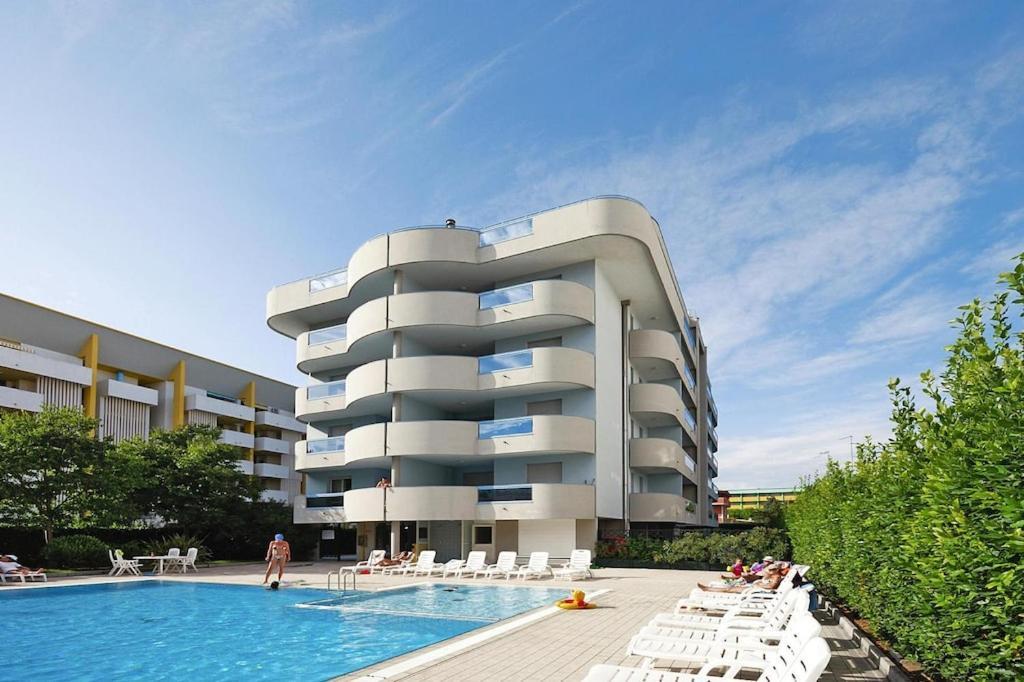 In Spiaggia With Communal Pool * Bibione